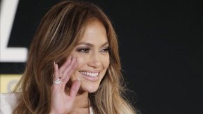 J.Lo conducirá los American Music Awards