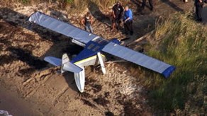Avioneta cae en la costa de Long Island