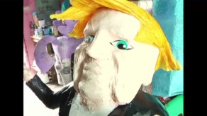 Arman piñata de Donald Trump en México