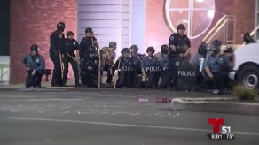 Tensión en Ferguson: dos policías heridos