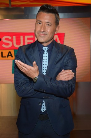 Jorge Bernal tuvo un año muy activo. Además de conducir “La voz kids”, estrenó su propio programa de noticias de espectáculos, “Suelta la sopa”, junto a Hannaley.<br /><br /> El adiós de Jorge Bernal a "Al Rojo Vivo" <br />