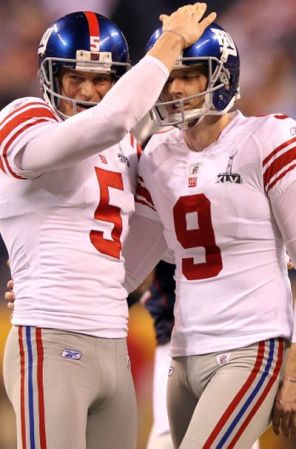 ¡Gran Dupla! Un dúo muy hot de jugadores de los New York Giants en el Super Bowl XLVI en Indianapolis.