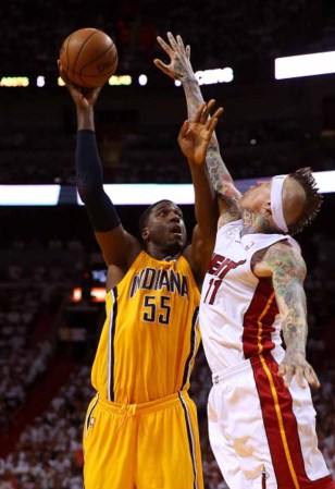MIAMI, FL - MAY 22: Roy Hibbert #55 of the Indiana Pacers shoots against Chris Andersen #11 of the Miami Heat in the second half during Game One of the Eastern Conference Finals at AmericanAirlines Arena on May 22, 2013 in Miami, Florida. NOTE TO USER: User expressly acknowledges and agrees that, by downloading and or using this photograph, user is consenting to the terms and conditions of the Getty Images License Agreement. (Photo by Mike Ehrmann/Getty Images)