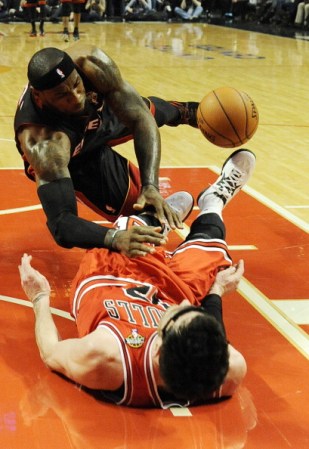 LeBron James #6 batallador incansable.