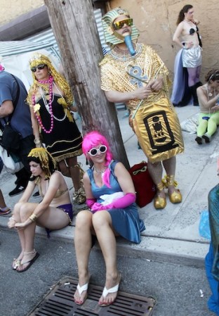La gente de Brooklyn, y también de otros condados de la ciudad, espera con gusto año tras año este festival.