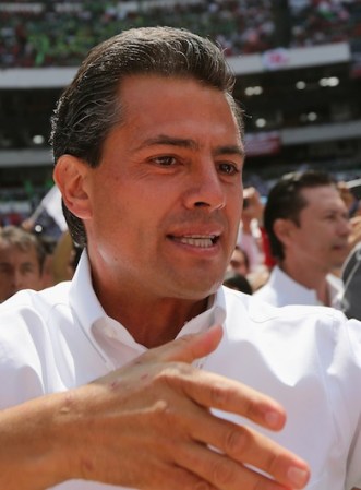 Enrique Peña Nieto realizó su último acto de campaña en el Estadio Azteca de la Ciudad de México.