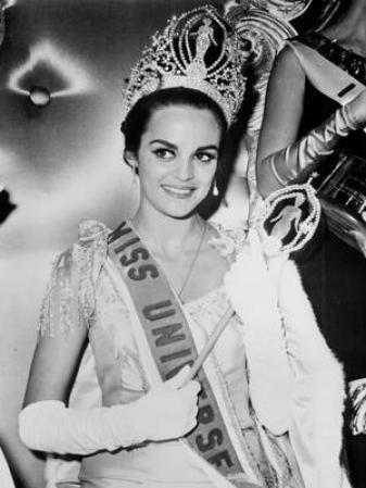 Miss Universo 1964, Corinna Tsopei de Grecia