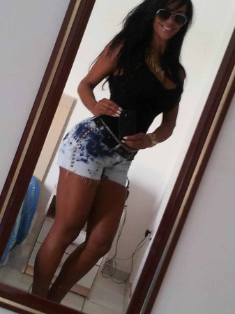 Aline Bernardes: la candidata carioca que viene pisando fuerte.