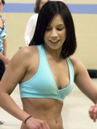 La instructora de gimnasia Alexis Wright fue acusada de convertir el salón de baile en un burdel.