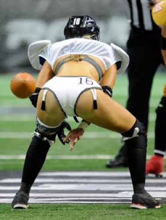 ¿Sabías del equipo de fútbol americano femenino? Aquí te revelamos los detalles, eso si puedes enfocarte en la lectura...