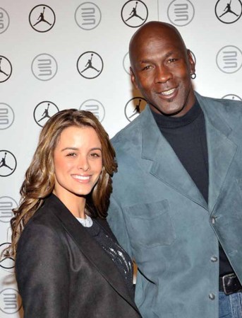 Ivette Prieto y Michael Jordan.