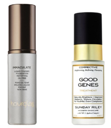 Finge una complexión real mediante la aplicación de una dosis nocturna de productos vegetales naturales y ácido láctico para suavizar las líneas y la piel firme.<br /><br />Tratamiento de brillo Sunday Riley Good Genes, puedes conseguirlo en sundayriley.com por $105.<br />Base en polvo Hourglass Immaculate, puedes conseguirla en hourglasscosmetics.com por $55.