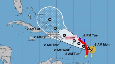 María cobra fuerza y se convierte en huracán categoría 2