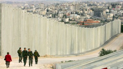 Trump pone de ejemplo a Israel para construir su muro