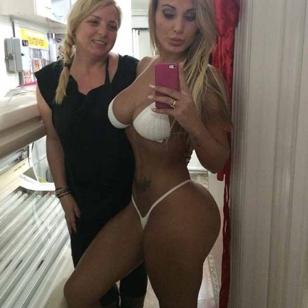 Andressa Urach, una Miss Bum-Bum que quiere ser la "Novia del Mundial".