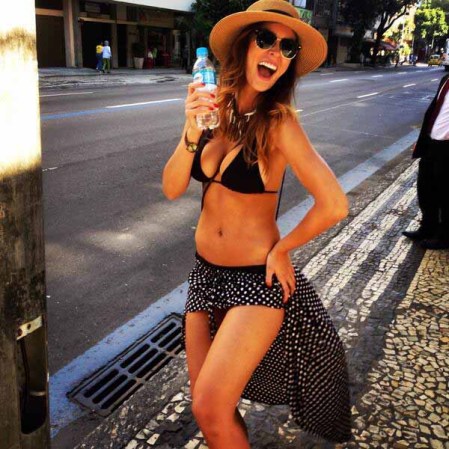 Jhendelyn Núñez: celebró un gol enseñando su top y ahora es una diosa del Mundial.