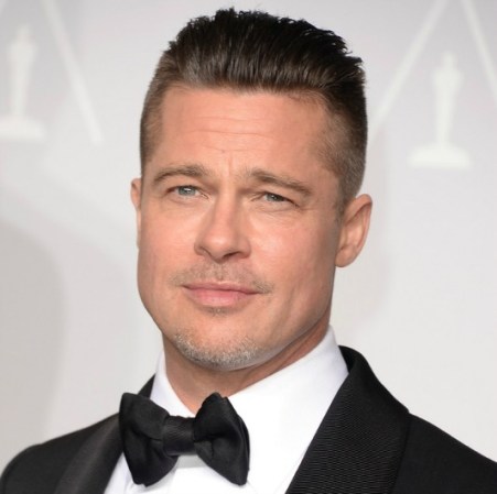 Ya dejó los cuarentas pero ni lo parece. Brad Pitt tiene 51 años. El esposo de Angelina Jolie nació el 18 de diciembre de 1963.