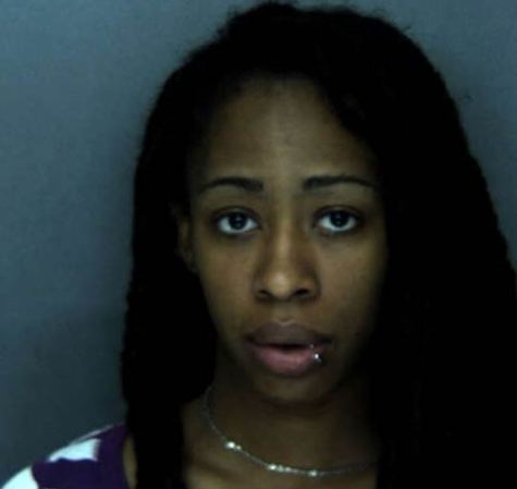 Desarae Booker fue arrestada el 10/03/2013 en la región de Orlando, Florida, acusada de:<br /><br />False/fraudulent Motor Vehicle Ins. Appl.