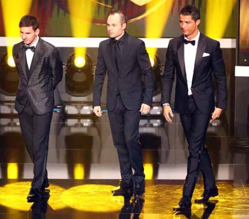 Cristiano Ronaldo (extrema derecha) se llevó el 23,68% de las preferencias e Iniesta el 10.91%. "El que gane o no no importa, es un privilegio estar aquí", expresó Cristiano Ronaldo antes de que se anunciase el vencedor.