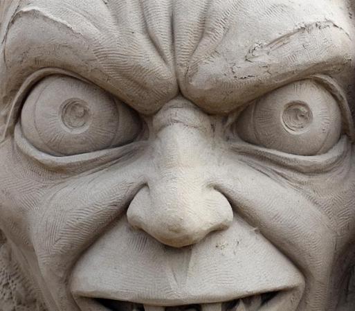 INGLATERRA - Detalle de escultura de Gollum, peronaje de la trilogía "Lord of the Rings".<br /><br /><br /><br />Marzo 2013- Festival de Esculturas de Arena Weston-super-Mare