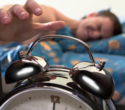 ¿Acaso eres de los que el peor momento de tu semana es cuando suena el despertador el lunes en la mañana? Aquí te decimos cómo sobrevivir el primer día de la semana.