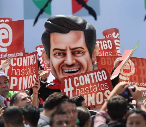 Enrique Peña Nieto realizó su último acto de campaña en el Estadio Azteca de la Ciudad de México.