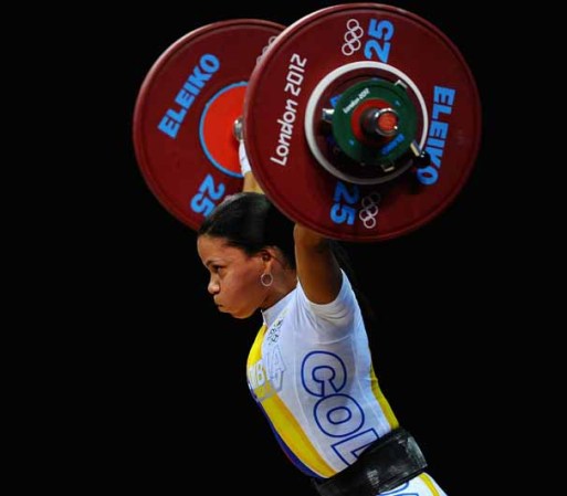 DIA 2: Rusmeris Villar Barbosa, de Colombia, compite en Levantamiento de Pesas femenil.