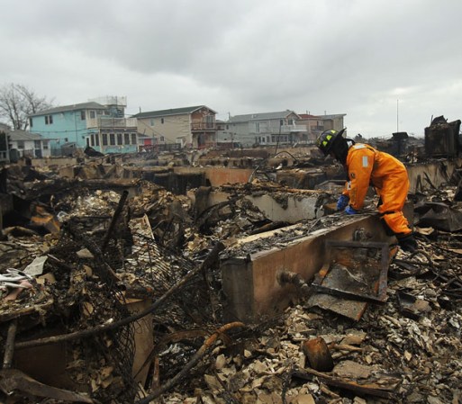 No es la primera vez que la comunidad de Breezy Point se ve afectada por una tragedia, en el 2001 perdió a 37 residentes que se encontraban en las torres gemelas.