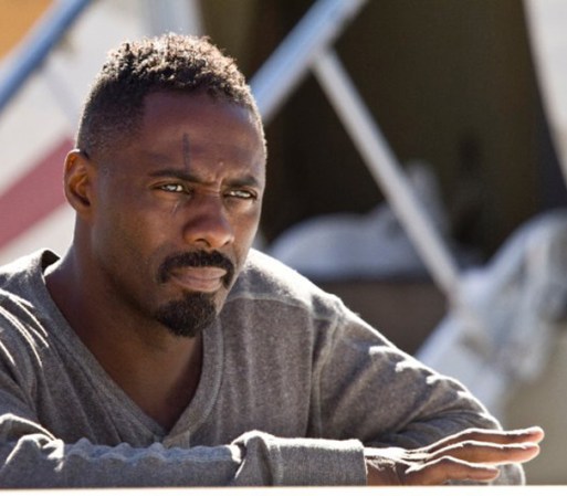 Idris Elba en el papel de Roque. Cabe mencionar que todas las escenas, incluyendo las de Bolivia, Miami y Dubai están filmada en varios pueblos de Puerto Rico.