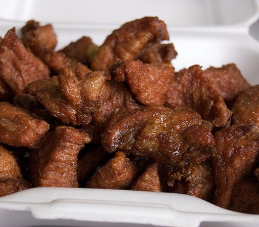 Carne frita.