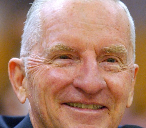 Excandidato presidencial independiente Ross Perot