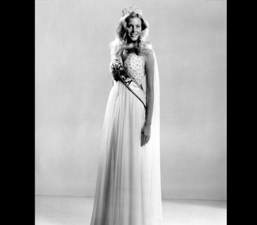 Miss USA 1974 – Karen Morrison.