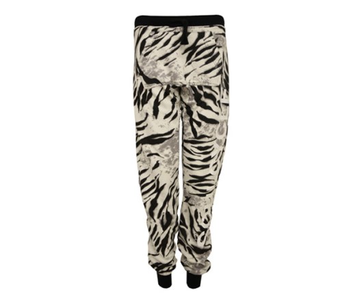 Modernos y cómodos pantalones para hacer ejercicio.<br />Disponible en soul-cycle.com , $ 82 .