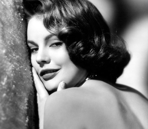 Miss USA 1953 – Myrna Hansen.