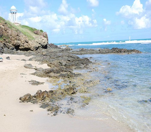 Las playas dominicanas brindan también la posibilidad de relajarse en un ambiente natural y poco alterado por la presencia humana.
