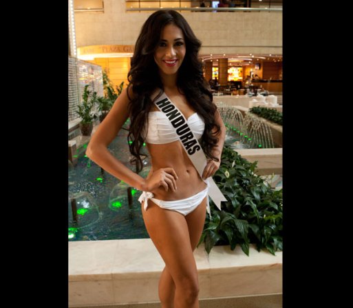 A continuación más imágenes de Diana Schoutsen Mendoza, Miss Honduras 2013.