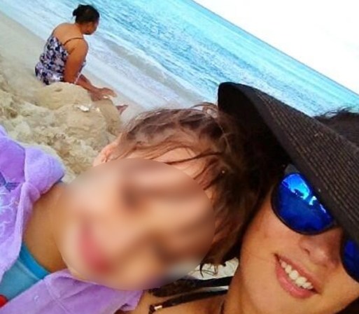 En octubre de 2008 se convirtió en madre por primera vez tras el nacimiento de su hija Maya Berry Spear, fruto de su matrimonio con el empresario británico Thomas Henry Berry,