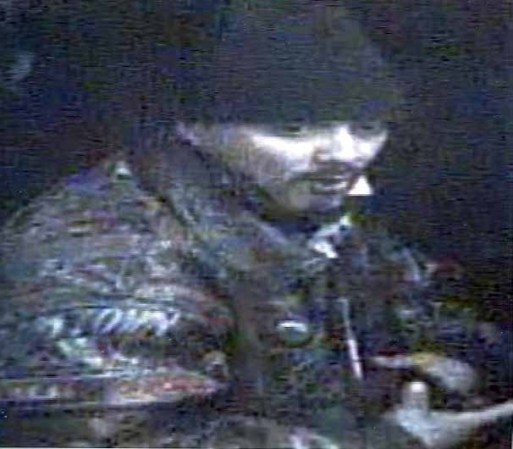 Estos malhechores han cometido crímenes de robo, asalto, violación, entre otros, y siguen sueltos. Si los has visto llama al 1-800-577-TIPS.
