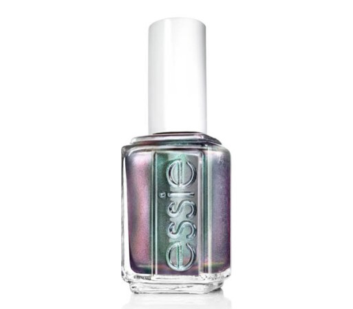 Para un look desestructurado llega el nuevo esmalte de uñas de Essie.