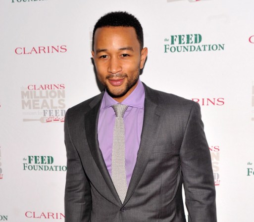 El ganador del Grammy John Legend se presentó en un evento organizado por Barack y Michelle Obama en la Casa Blanca.