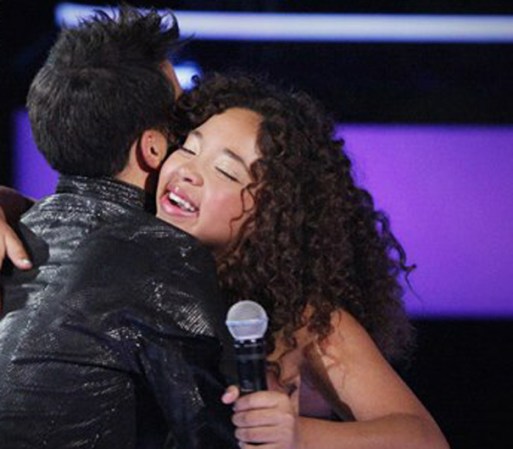 Paola de Cuba, cantó "Turning Tables" de la cantante Adele y logró que los 3 coaches voltearan sus sillas y se pelearan por ella. Fue una dura batalla entre Prince, Paulina y Roberto; pero Paola optó por formar parte del team Royce.