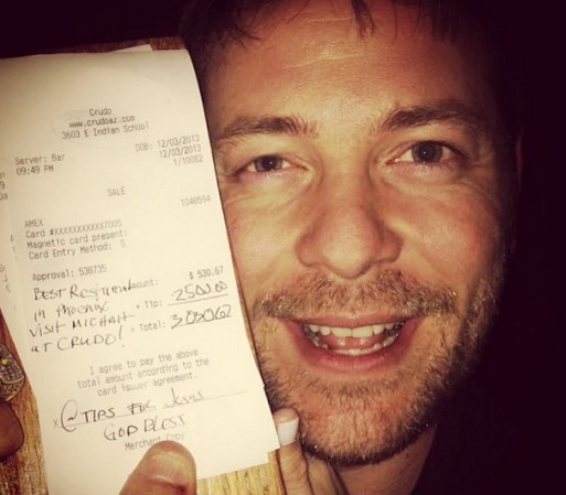En un restaurante en Phoenix, el misterioso cliente dejó una propina de $2,500 el 3 de diciembre.