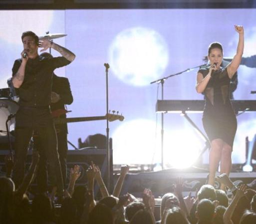 Adam Levine, de Maroon 5, y Alicia Keys dejaron a todos asombrados tras una magnífica interpretación conjunta sobre el escenario.