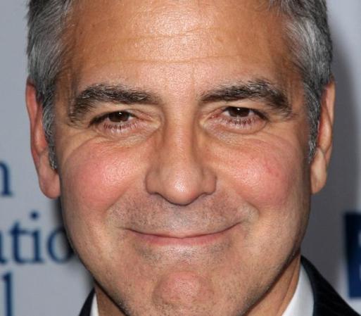 Si estás suspirando es que lo has adivinado. Nada menos que el deseado actor George Clooney