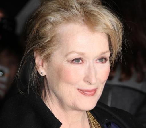 La espléndida y multipremiada Meryl Streep, lanzando una de sus penetrantes miradas.