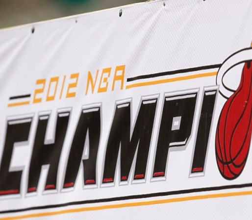 Los Heat prendieron a su paso durante el desfile y el gran festejo que culminó en la Miami Airlines Arena.