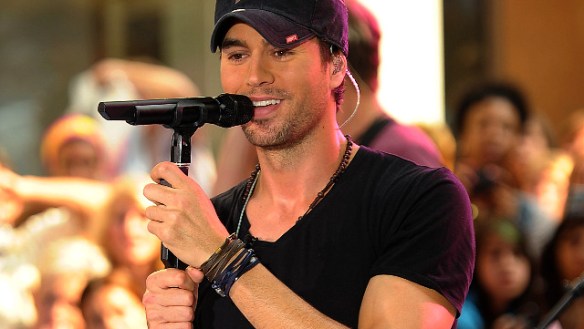 Enrique Iglesias en lío por presunto plagio