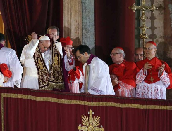 Además, entre 1980 y 1986, fue profesor en la Facultad de Teología de San Miguel y rector del colegio máximo de la Facultad de Filosofía y Teología, cargos que compartió con el de párroco de la iglesia Patriarca San José, también en la localidad de San Miguel, en Argentina.