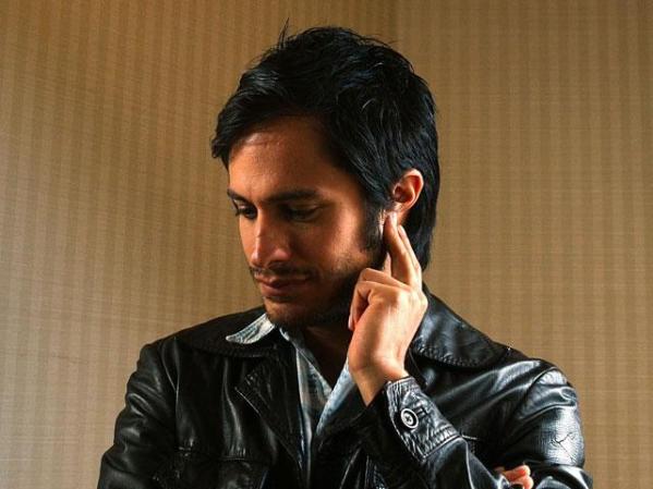 Gael García Bernal (1978, Guadalajara, México), actor que ha alcanzado renombre en el cine mundial junto con su amigo Diego Luna.