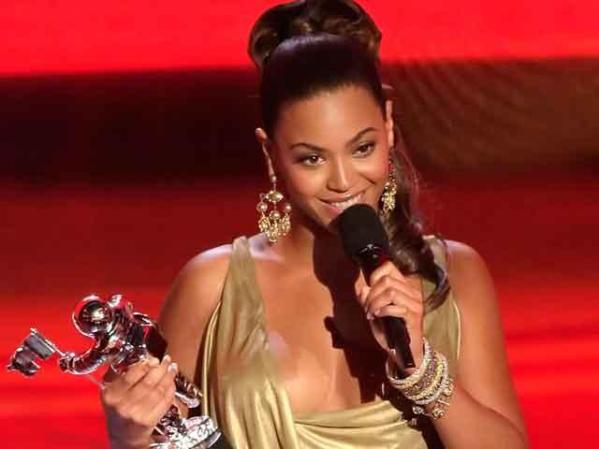 El 2007 fue un año en que Beyonce solidificó su fama, cosechando premios como este de MTV.